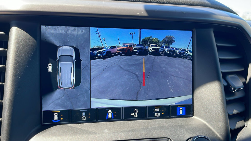 Used 2023 GMC Acadia AT4 w/ Technology Package AWD/4WD image 18