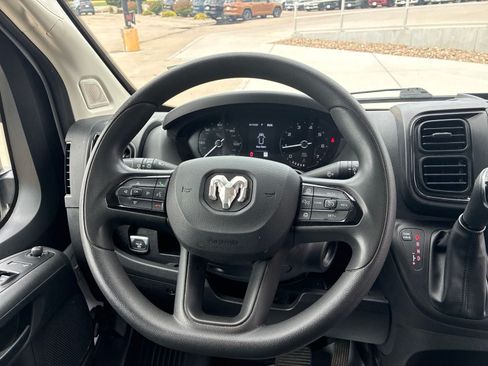 Used 2025 RAM ProMaster 3500 w/ Convenience Group FWD image 18