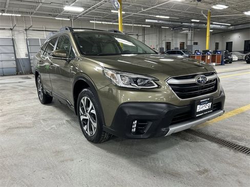 Certified 2021 Subaru Outback Limited image 2