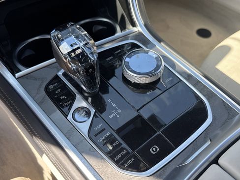 Used 2025 BMW 840i Coupe image 12