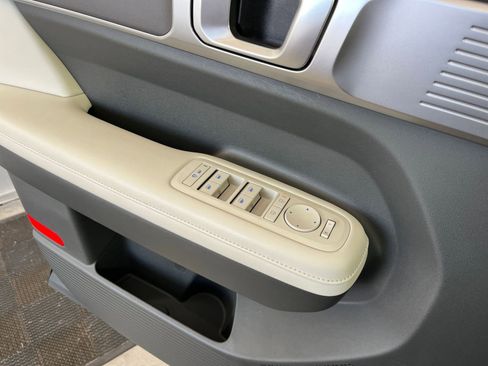 Used 2025 Hyundai Santa Fe SEL image 20