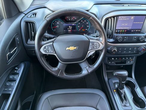 Used 2019 Chevrolet Colorado Z71 image 14