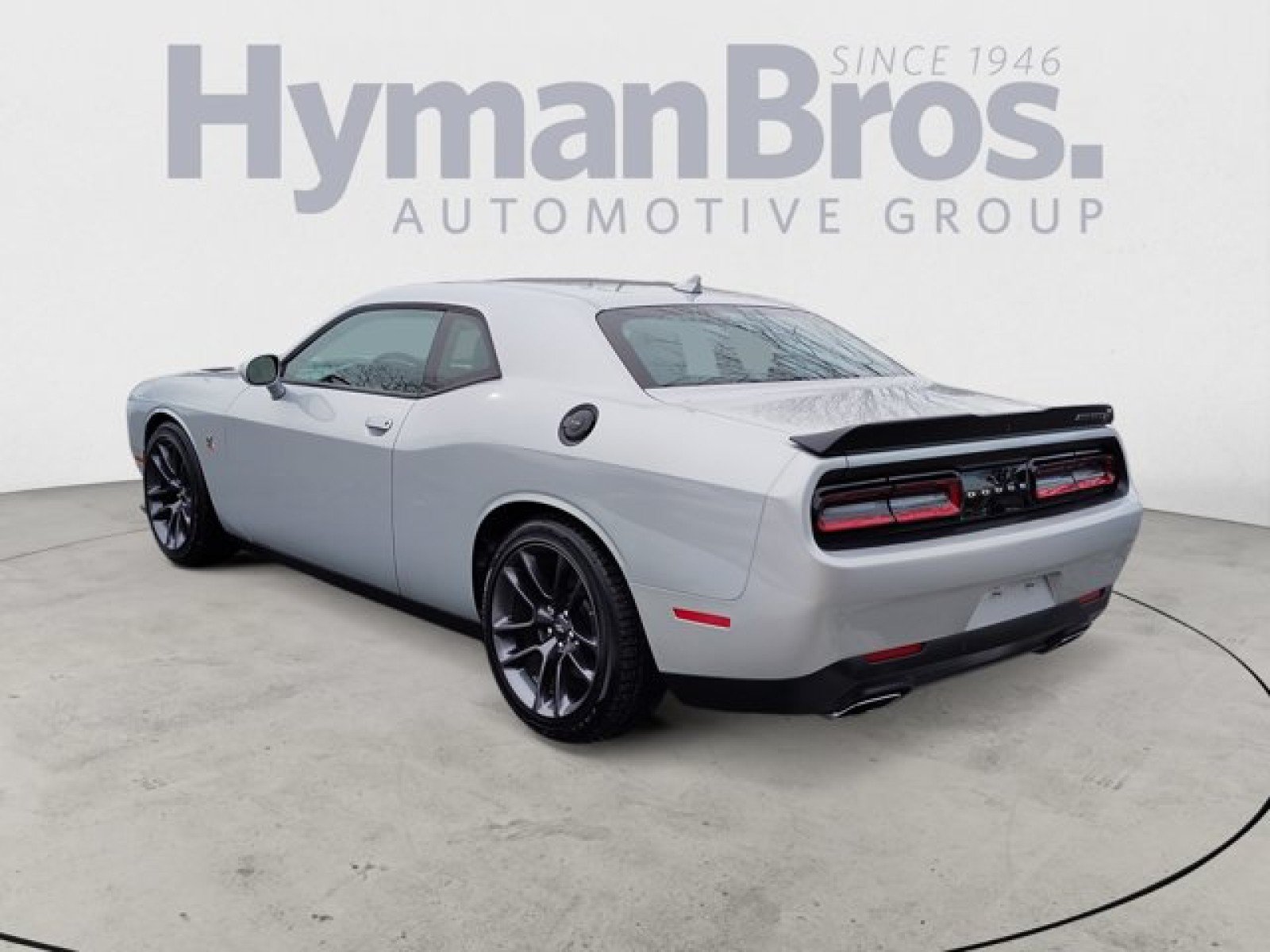 Used 2023 Dodge Challenger R/T Scat Pack w/ Plus Package RWD image 5