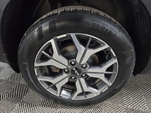 Used 2023 Kia Seltos EX AWD/4WD image 14