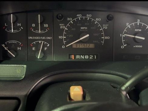 Used 1996 Ford Bronco Eddie Bauer AWD/4WD image 9