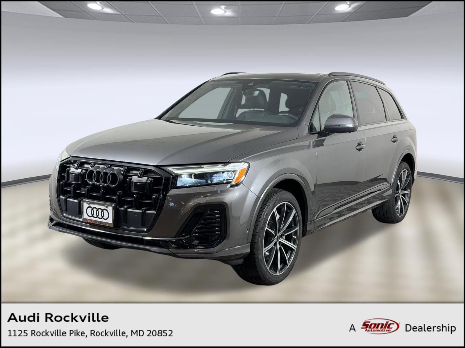 Used 2025 Audi Q7 2.0T Premium Plus w/ Premium Plus Package AWD/4WD image 1