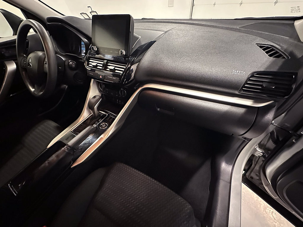 Used 2024 Mitsubishi Eclipse Cross AWD image 26