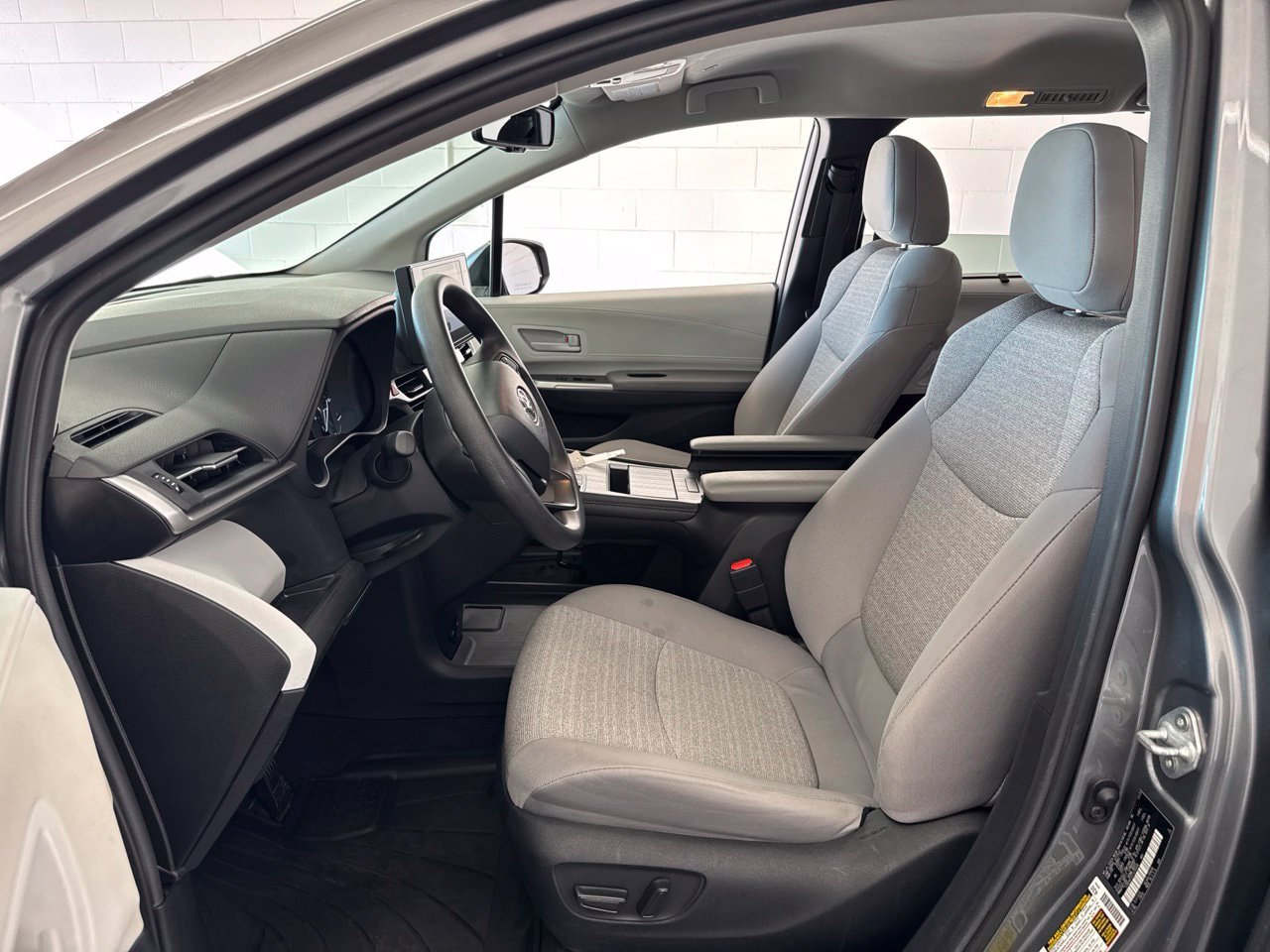 Certified 2026 Toyota Sienna LE AWD/4WD image 15