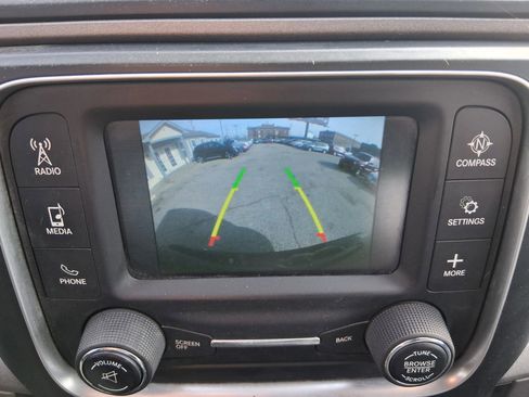 Used 2017 RAM 1500 Express w/ Black Ram 1500 Express Group image 18