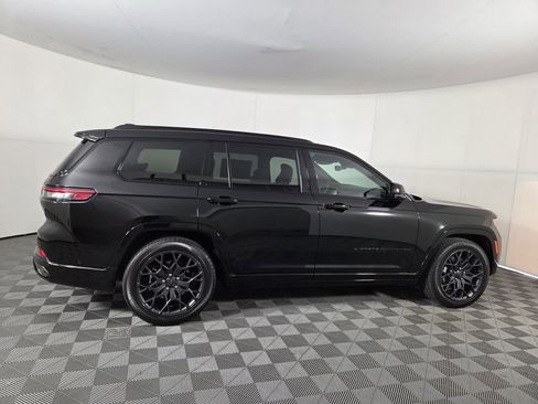 Certified 2025 Jeep Grand Cherokee L Summit image 4