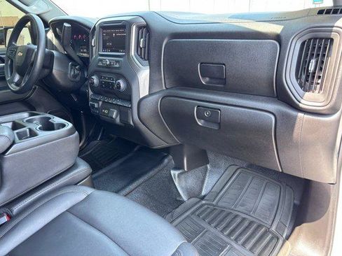 Used 2025 Chevrolet Silverado 2500 W/T w/ WT Convenience Package RWD image 11
