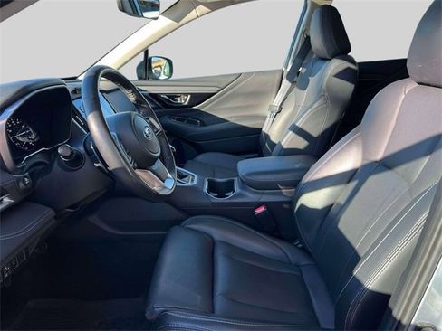 Used 2023 Subaru Outback Limited image 19