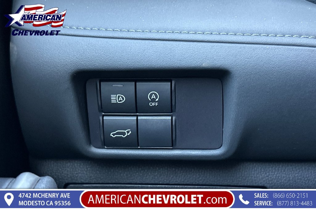 Used 2023 Toyota Highlander LE AWD/4WD image 37
