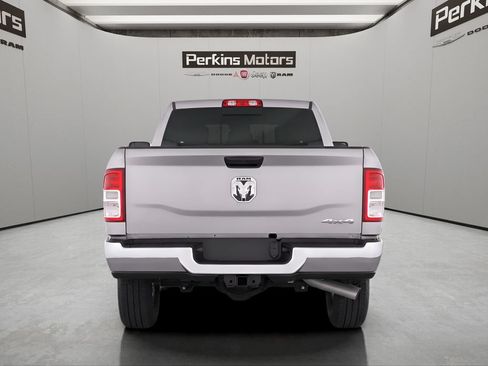 Used 2022 RAM 2500 Big Horn w/ Level A Equipment Group AWD/4WD image 4
