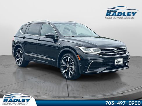 Certified 2024 Volkswagen Tiguan SEL R-Line AWD/4WD image 1