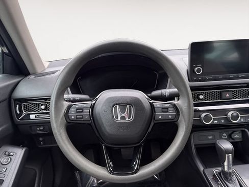 Used 2023 Honda Civic LX image 12