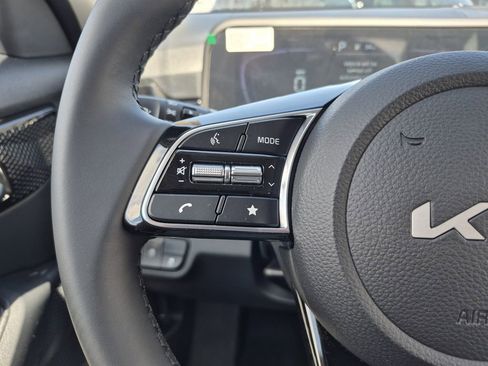 New 2026 Kia Seltos S AWD/4WD image 18