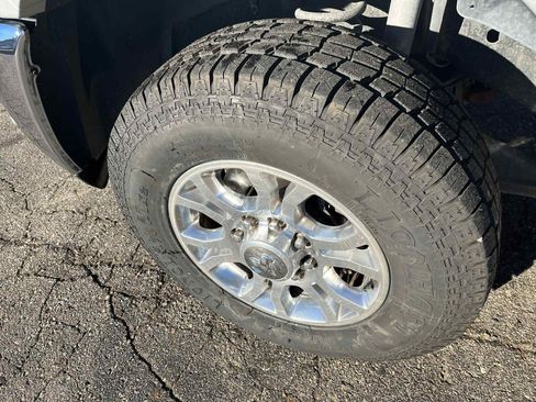 Used 2017 RAM 2500 Laramie image 13