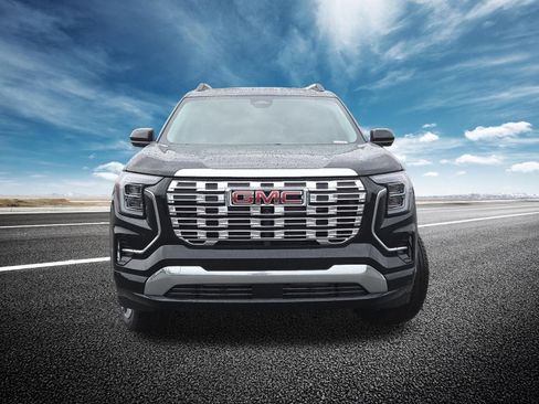 New 2026 GMC Terrain Denali w/ LPO, Floor Liner Package AWD/4WD image 13
