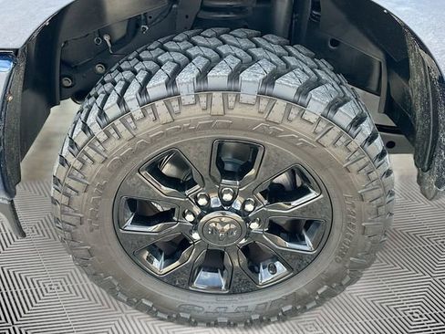 Used 2022 RAM 2500 Limited AWD/4WD image 33
