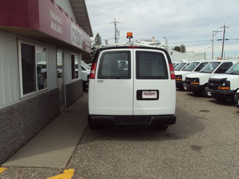 Used 2013 Chevrolet Express 1500 AWD w/ Power Package image 6