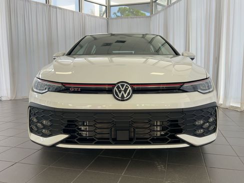 New 2026 Volkswagen Golf SE image 6