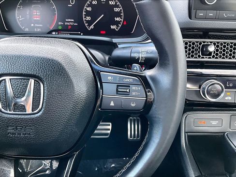 Used 2023 Honda Civic Sport image 25