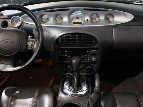 Used 2000 Plymouth Prowler image 37