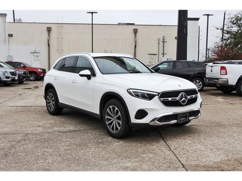 Used 2023 Mercedes-Benz GLC 300 image 9