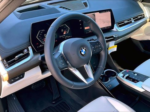 New 2026 BMW X1 xDrive28i w/ Technology Package image 8