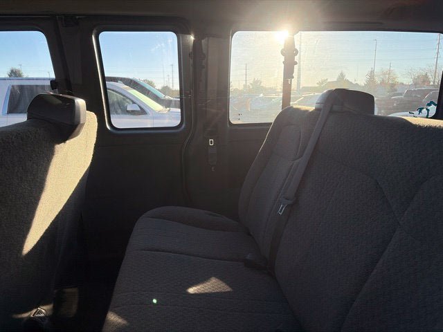 Used 2015 Chevrolet Express 2500 LT w/ LT Preferred Equipment Group RWD image 6