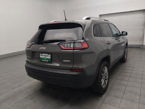 Used 2020 Jeep Cherokee Latitude Plus w/ Cold Weather Group AWD/4WD image 9