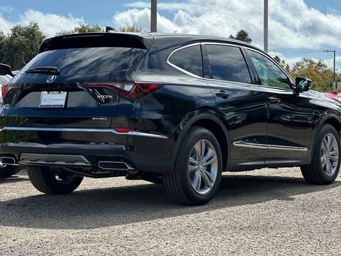 New 2026 Acura MDX SH-AWD image 4