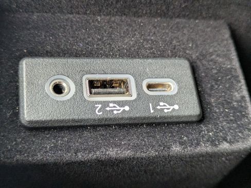 Used 2022 INFINITI Q50 Luxe w/ Cargo Package image 21