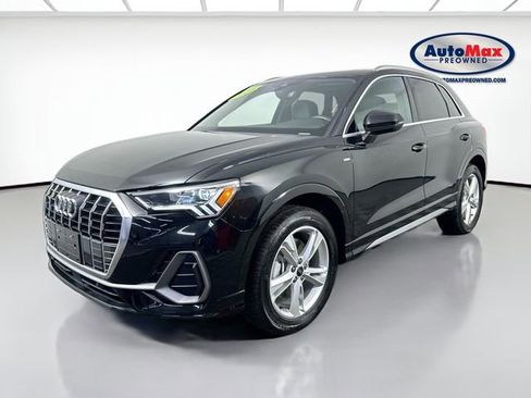 Used 2024 Audi Q3 2.0T Premium w/ 19" Wheel Package AWD/4WD image 5