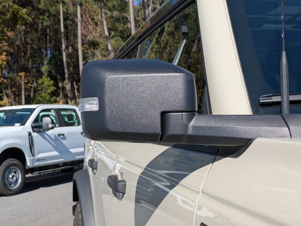 New 2025 Ford Bronco Badlands AWD/4WD image 12