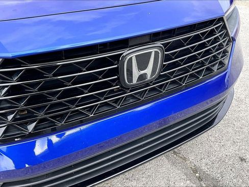 Certified 2023 Honda Accord Sport image 33