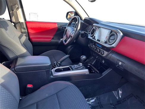 Certified 2023 Toyota Tacoma SR5 image 19