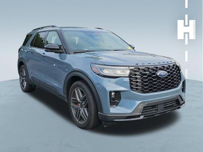 Used 2025 Ford Explorer ST-Line w/ Premium Package