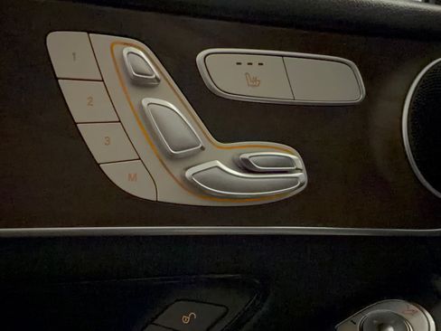 Certified 2019 Mercedes-Benz GLC 300 image 16