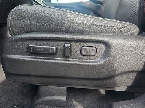 Used 2021 Honda Pilot Black Edition image 14