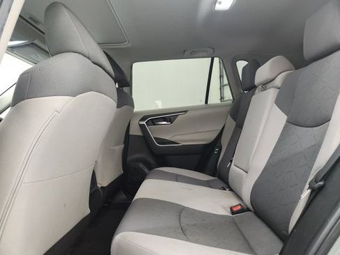 Used 2023 Toyota RAV4 XLE w/ Convenience Package FWD image 10