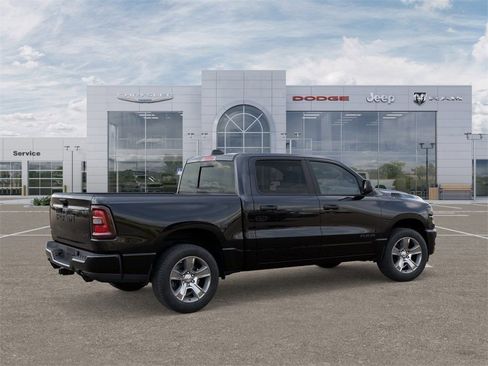 New 2026 RAM 1500 Express image 4