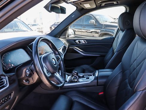 Used 2023 BMW X5 xDrive40i w/ M Sport Package image 23