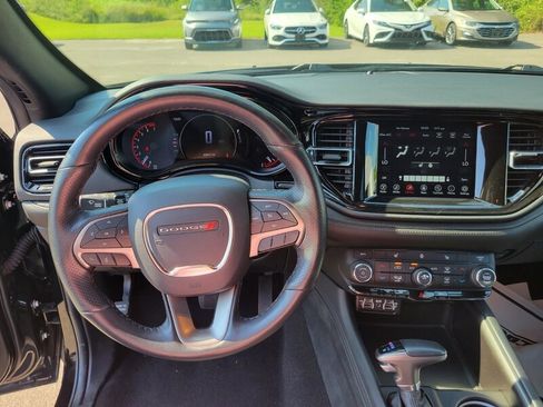 Used 2024 Dodge Durango SXT image 9
