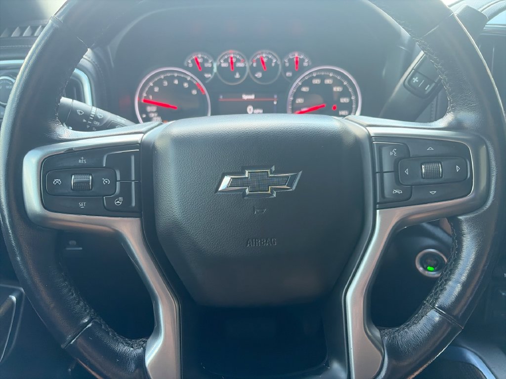 Used 2020 Chevrolet Silverado 1500 LT Trail Boss AWD/4WD image 21
