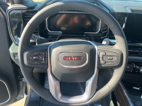 New 2026 GMC Sierra 1500 Elevation image 22