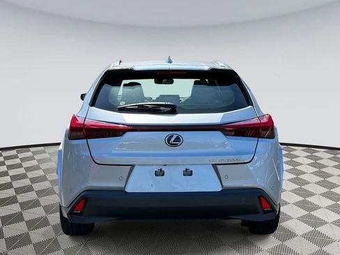 Used 2025 Lexus UX 300h AWD w/ Accessory Package (Z1) image 3