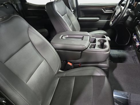 Used 2024 GMC Sierra 1500 SLT AWD/4WD image 10