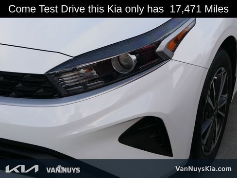 Used 2023 Kia Forte LXS image 8